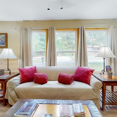 Bear Caves At Black Bear Cottages Sevierville Bagian luar foto
