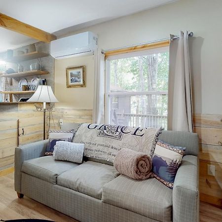 Bear Caves At Black Bear Cottages Sevierville Bagian luar foto